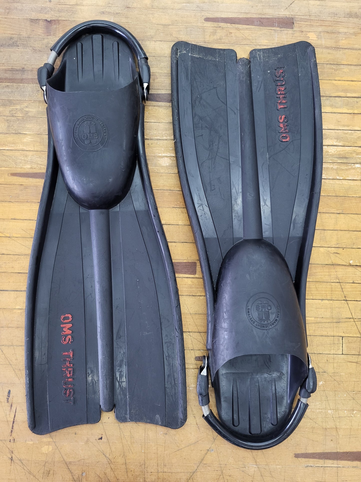 OMS Thrust Dive Fins (SIZE 9-12)