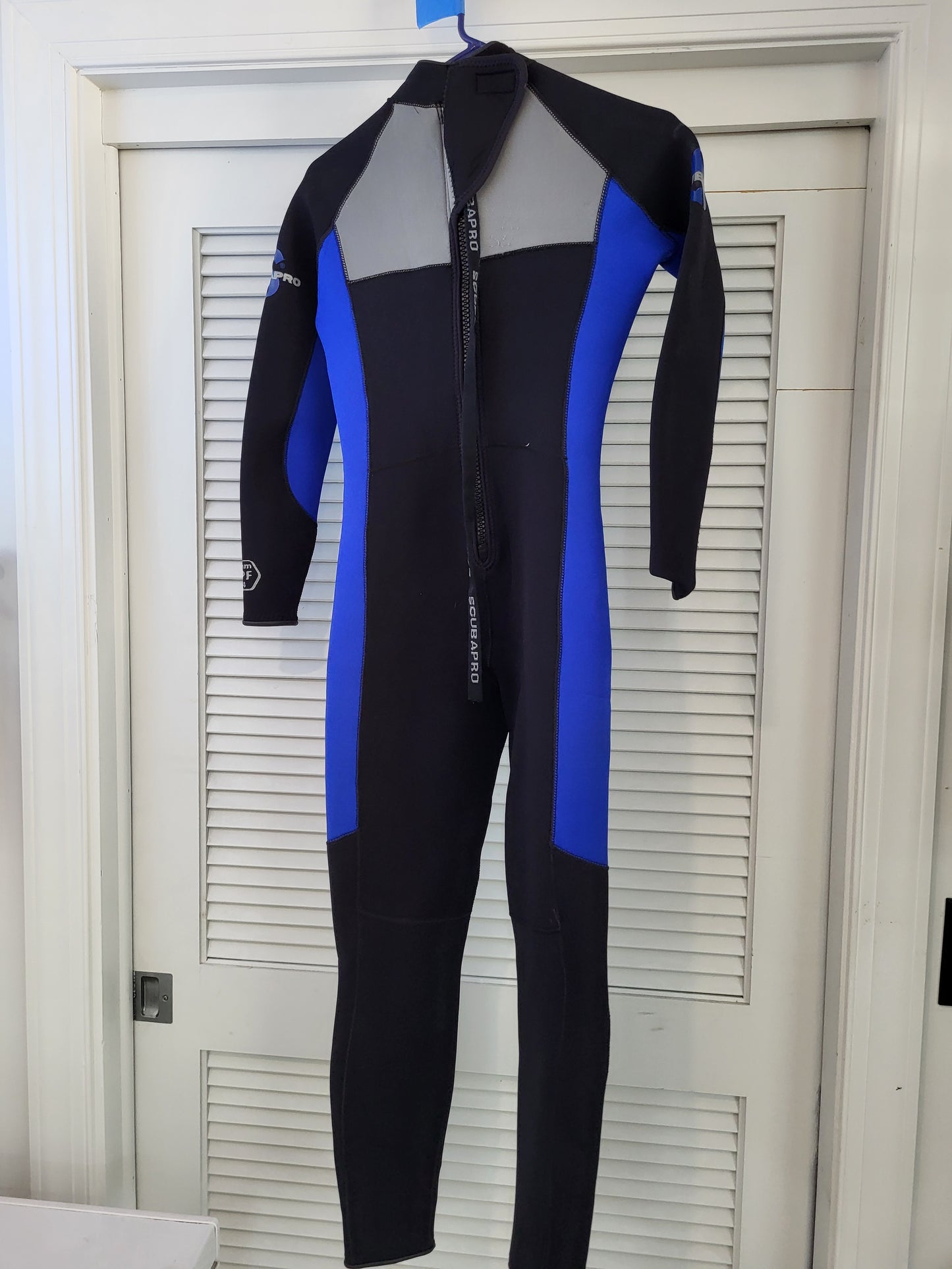 Scubapro 3mm Full Wetsuit (Men's SMALL)