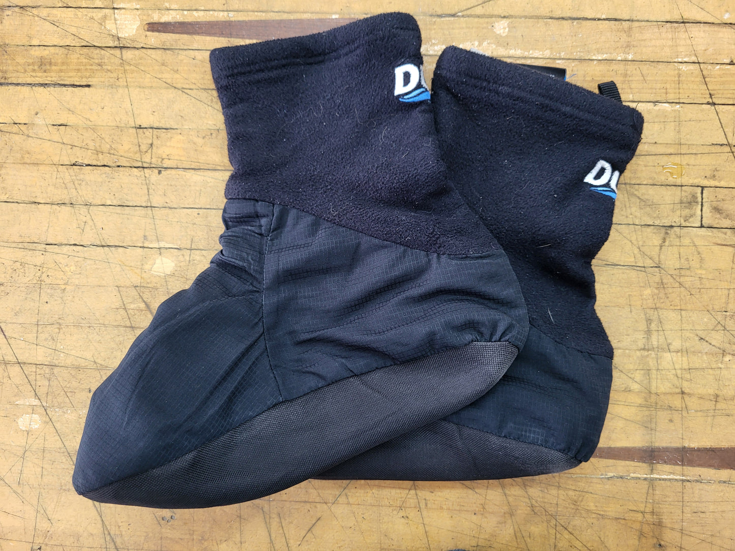 DUI Drysuit Socks (small)