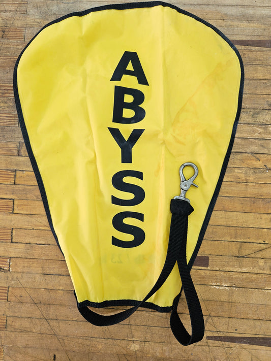 Abyss 50# lift bag