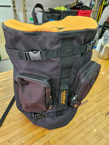 Akona Equipment Bag