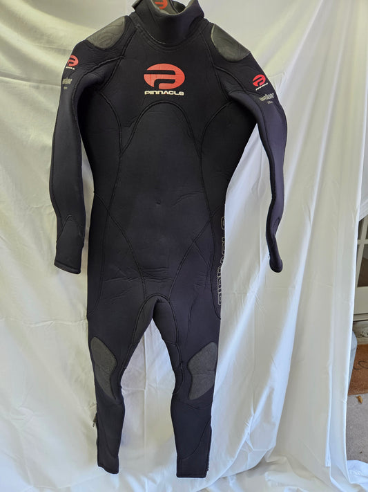 Pinnacle Cruiser 7/5mm Wetsuit (Med/Tall)