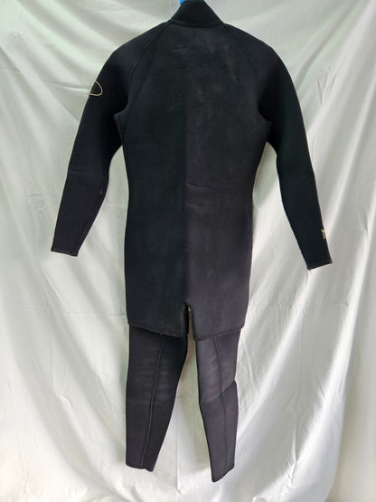 Sea Elite 3mm 2 piece wetsuit - LARGE