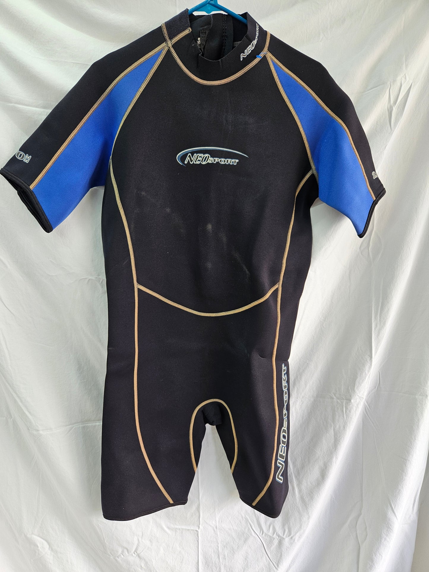 Neosport 2mm Shorty Wetsuit (Large)