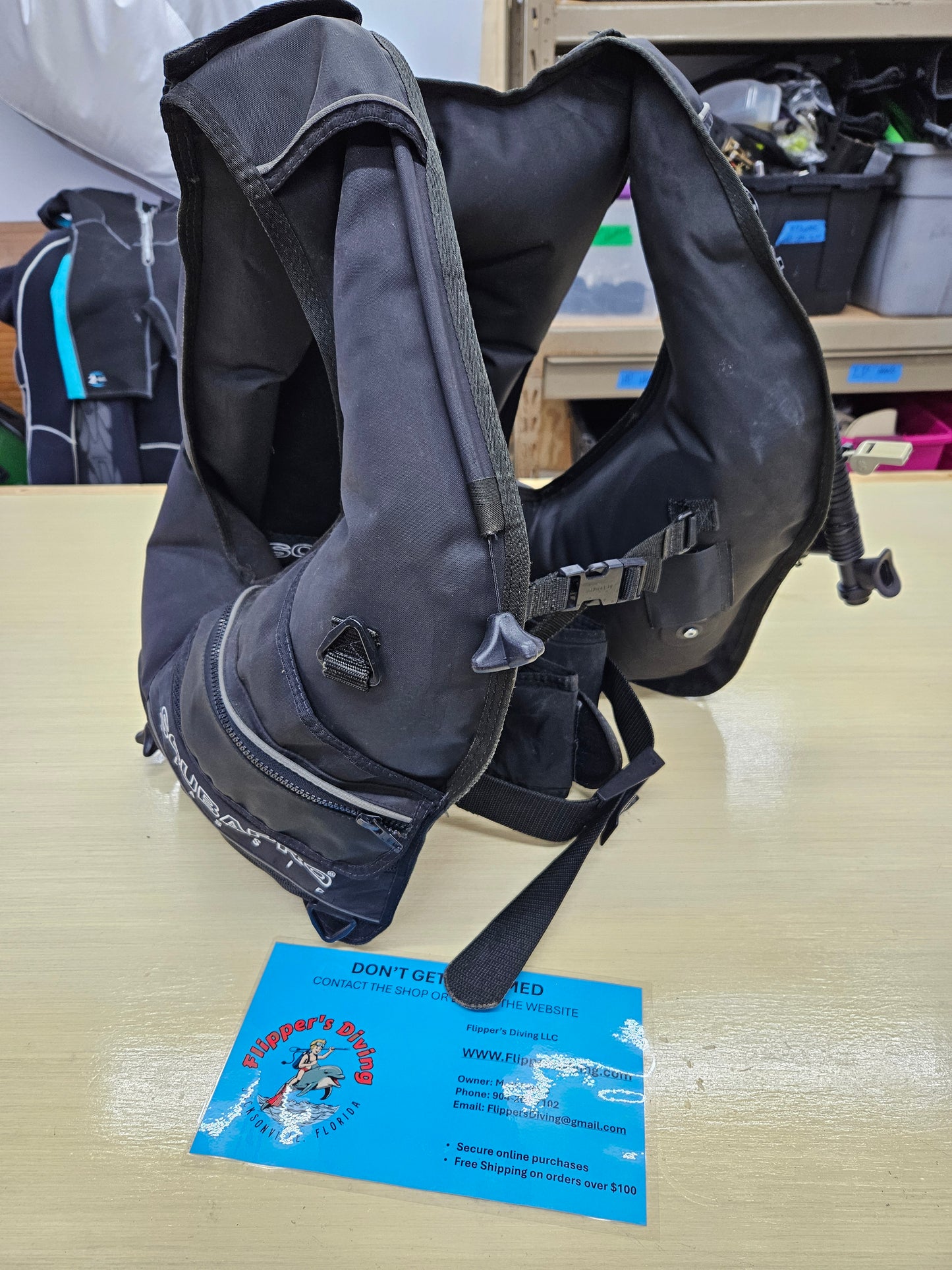 Scubapro "Classic" BCD (Large)