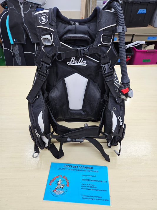 Scubapro "Bella" BCD (XS)