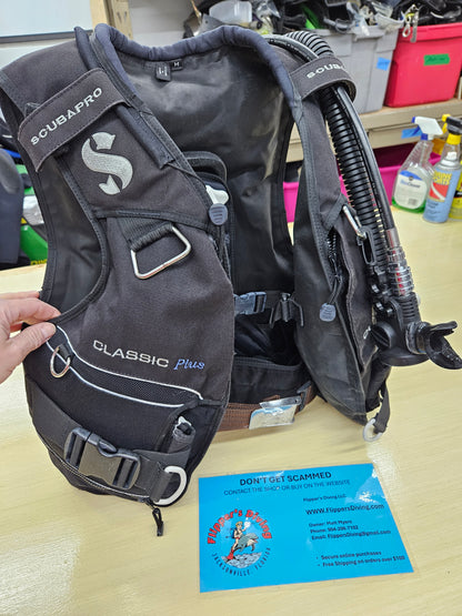 Scubapro "Classic Plus" BCD (MEDIUM)