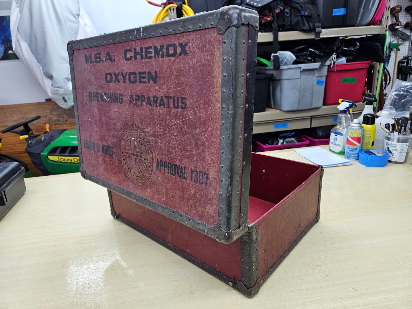 MSA Chemox Oxygen Antique Collectible box