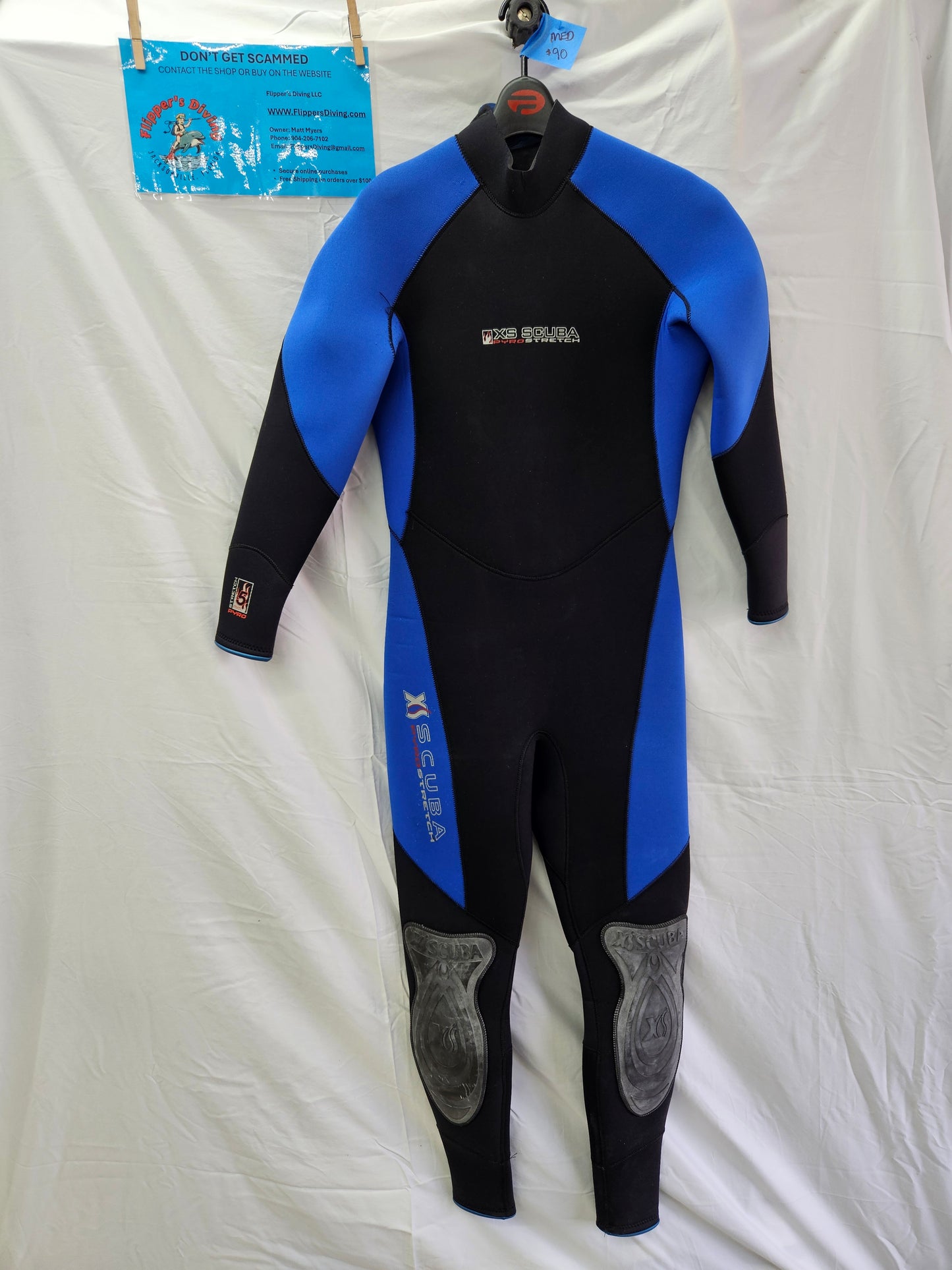 XS Scuba "Pyro" 5mm Wetsuit (Medium)