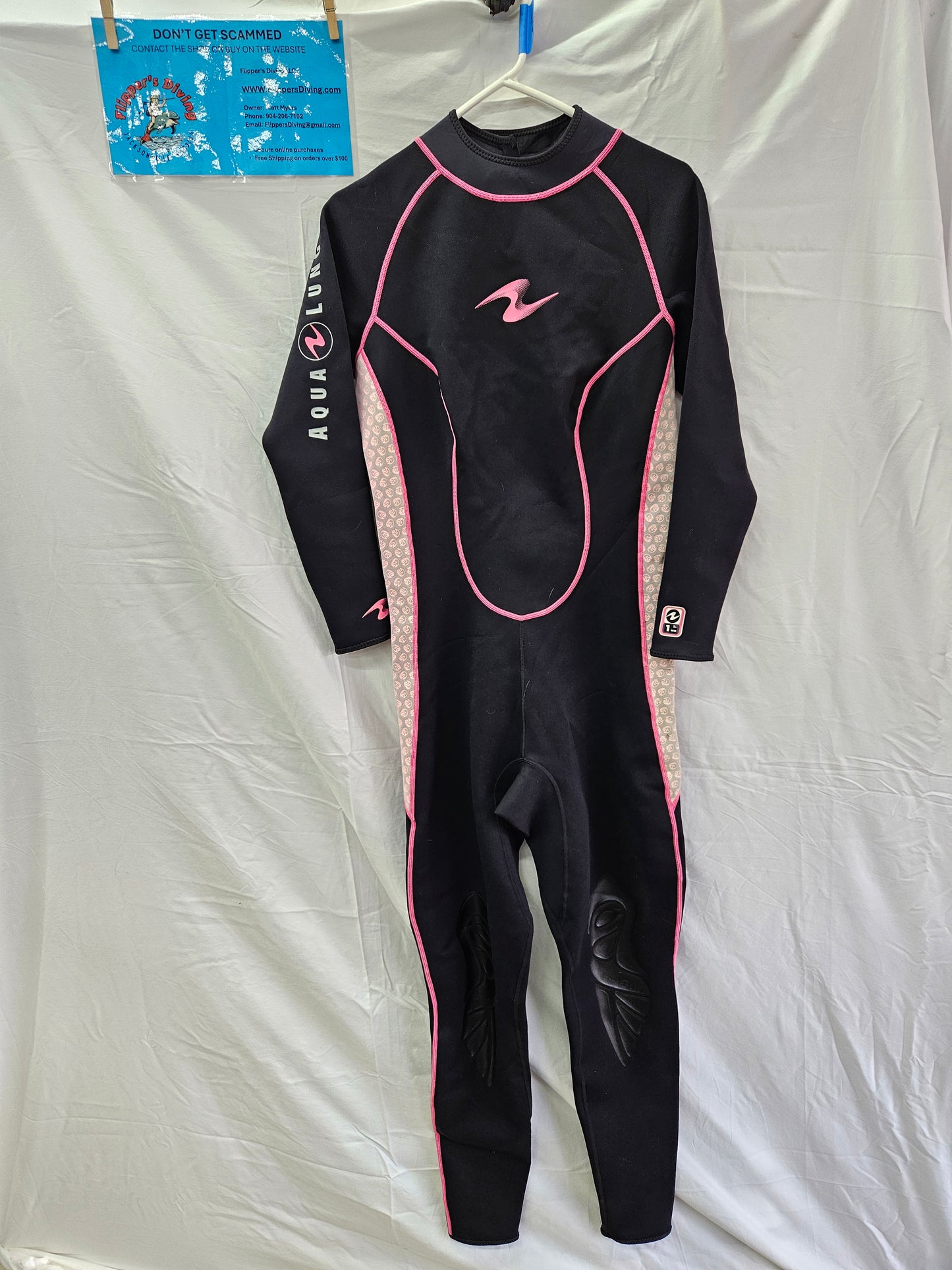 Aqualung 1mm Wetsuit (Women's 14)