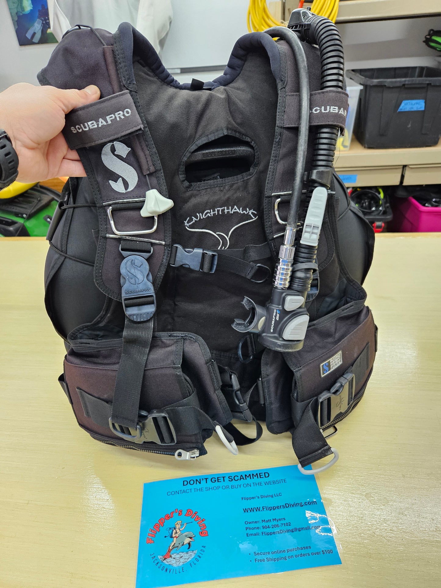 Scubapro Nighthawk BCD w/Air 2! (XL)