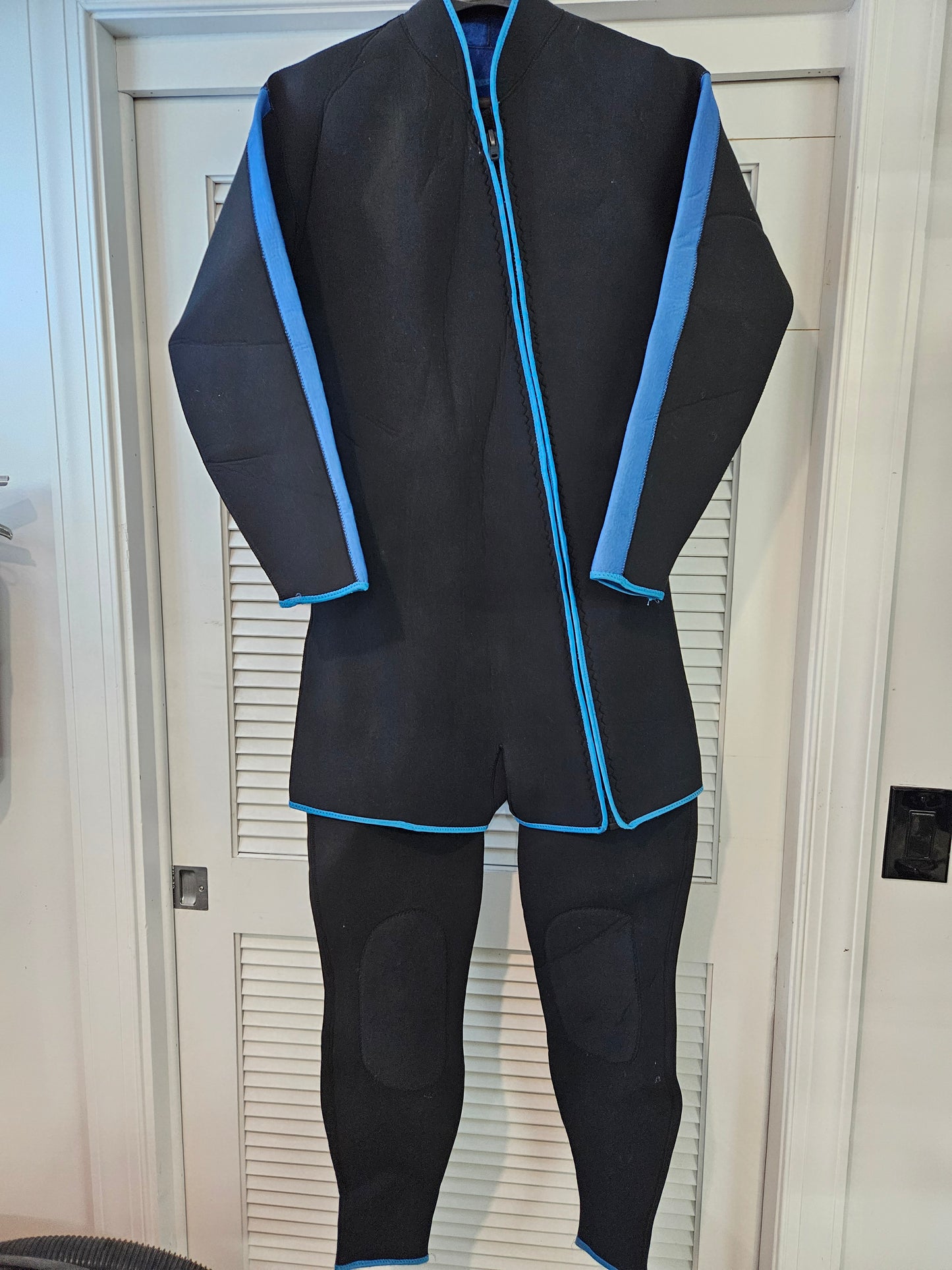 Custom Farmer John 2-Piece Wetsuit (3mm) SIZE 3XL