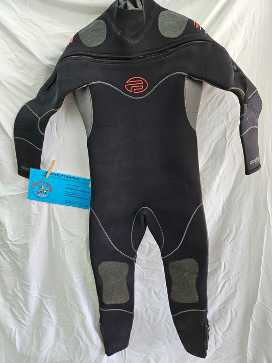 Pinnacle "Kodiak" 8/9mm Semidry Wetsuit (XL)