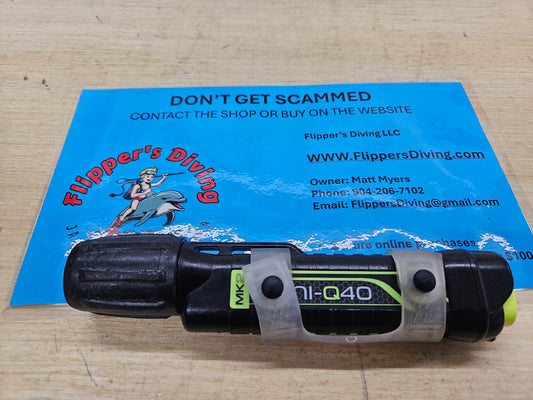 UK Mini Q40 Dive Light