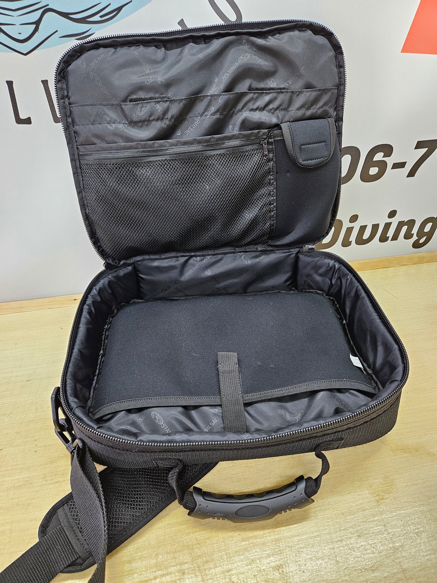 Stahlsac Padded Regulator BAg