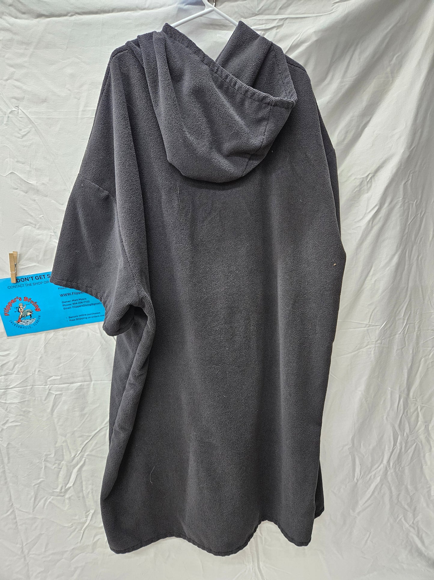 Mako Spearfishing Snuggie Pull Over (XL)