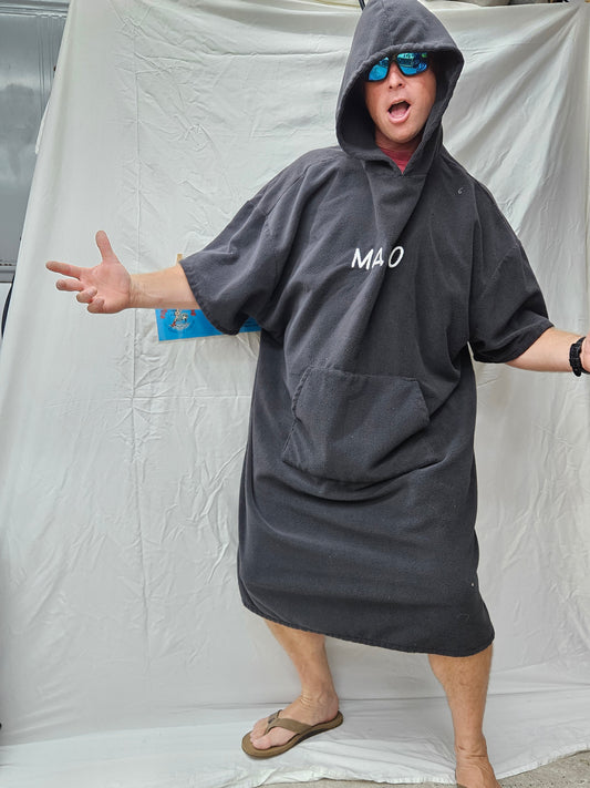 Mako Spearfishing Snuggie Pull Over (XL)