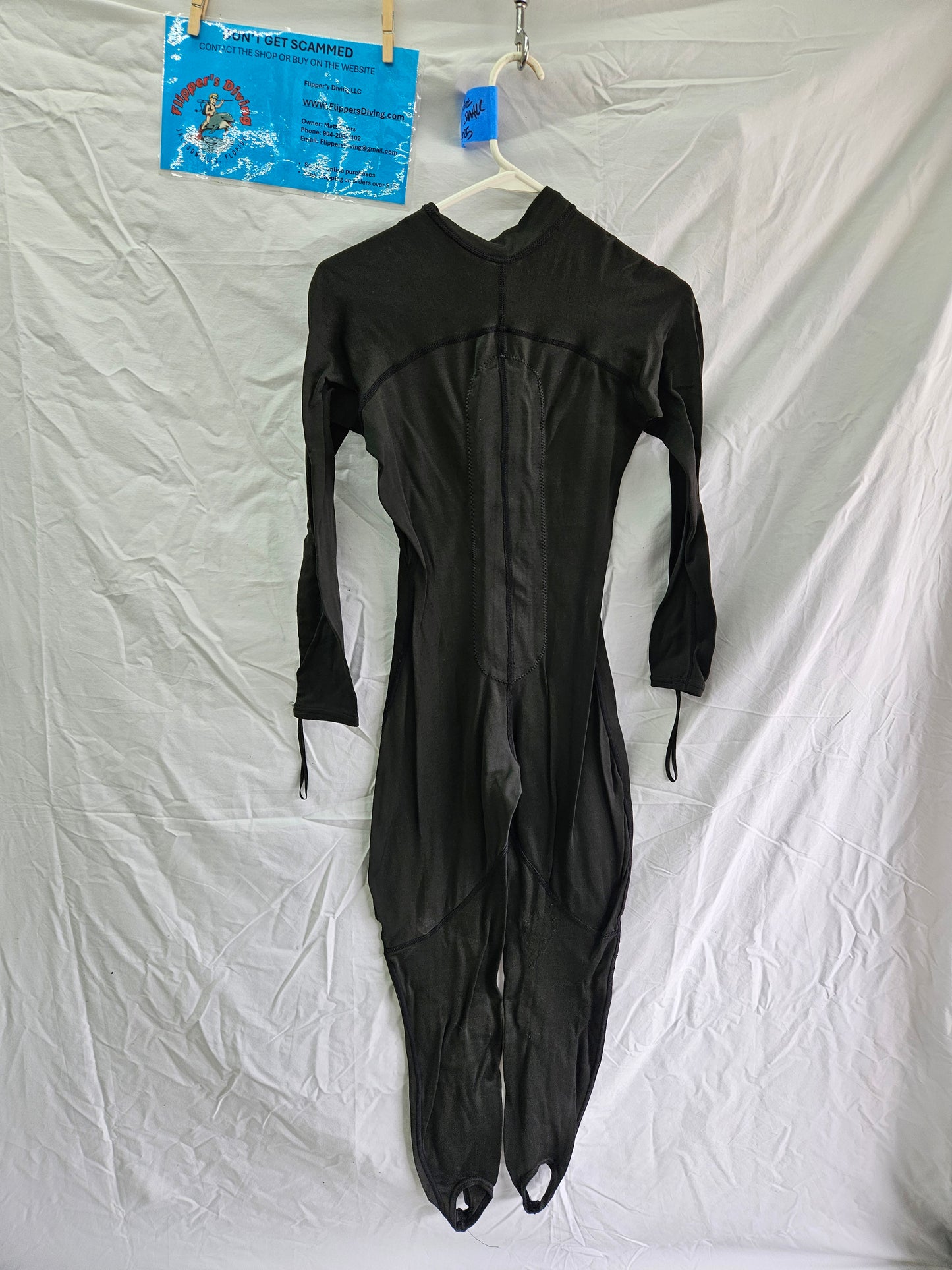 Body Glove Dive Skin (Small Size 8)