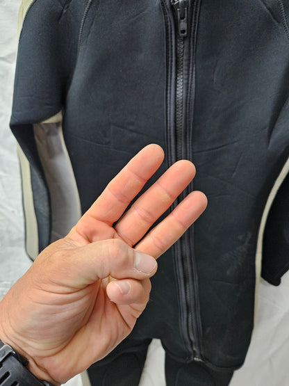 Action Plus 2-Piece 3mm Wetsuit (SMALL)