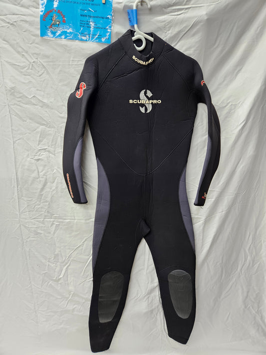 Scubapro 7mm Wetsuit (MEDIUM)