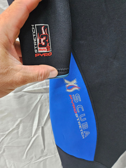 "Pyro Stretch" by XS Scuba (SIZE 12)