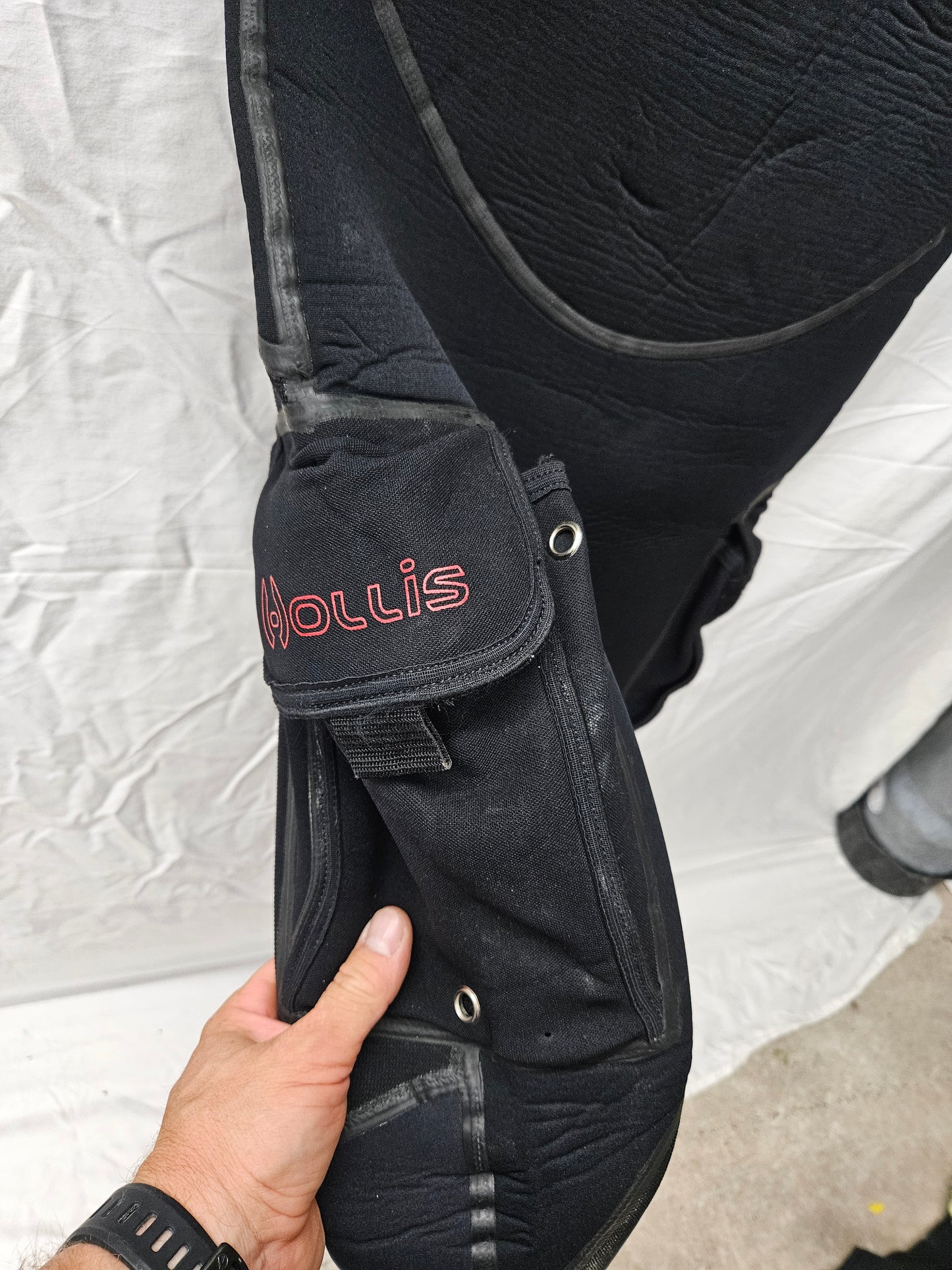 Hollis Neotek Semidry Wetsuit (LARGE)
