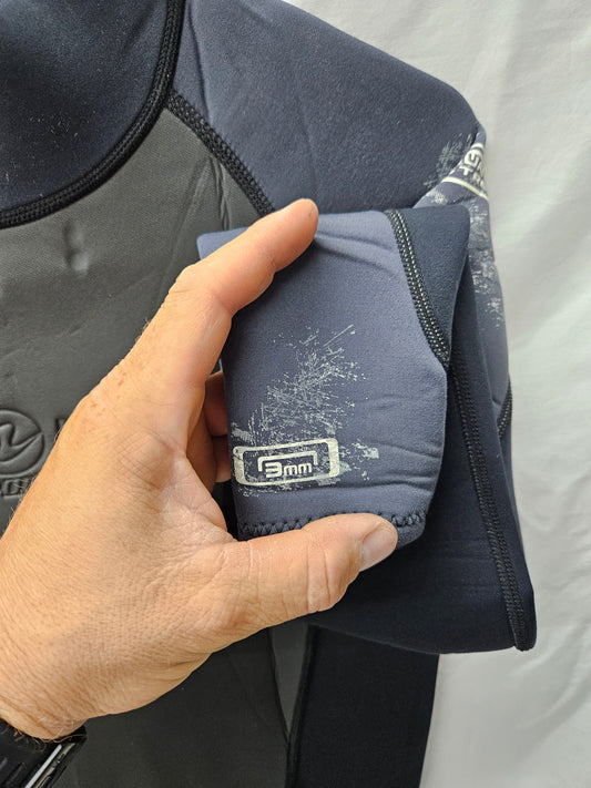 Aqualung 3mm Wetsuit (MEDIUM)