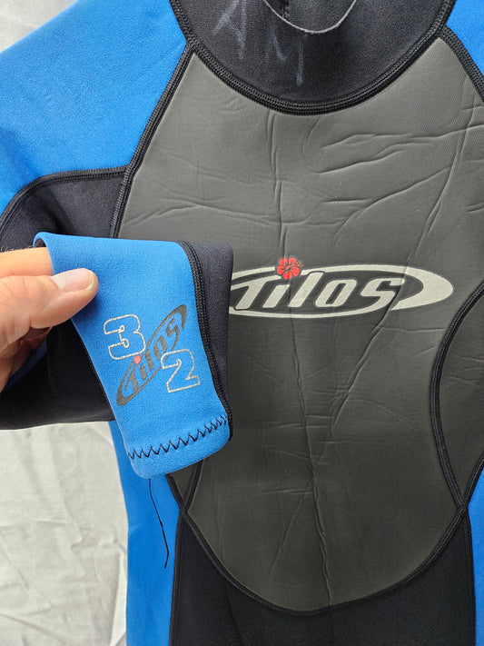 Tilos 3/2mm Wetsuit (Women's Small)