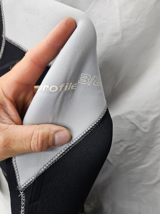 Scubapro "Profile" 3/2mm Wetsuit (Medium)