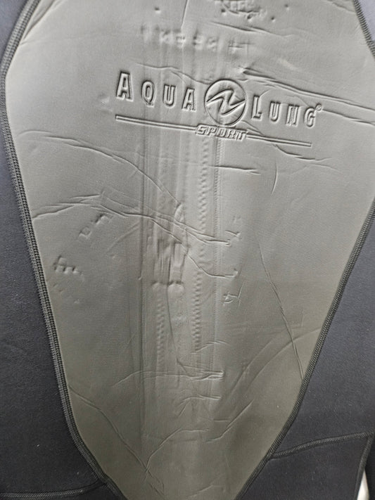 Aqualung 3mm Wetsuit (Medium)