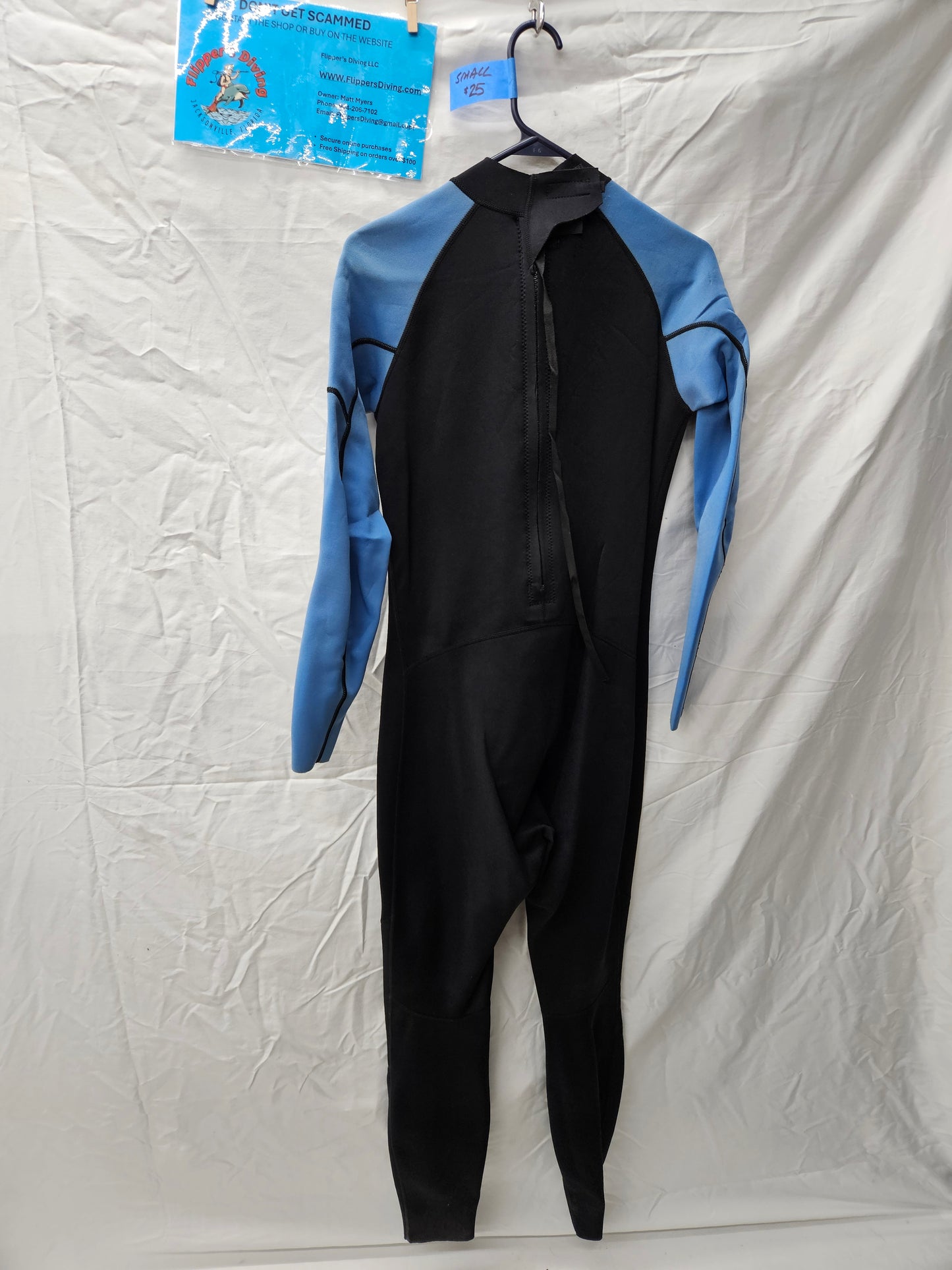 Strilady wetsuit (small)