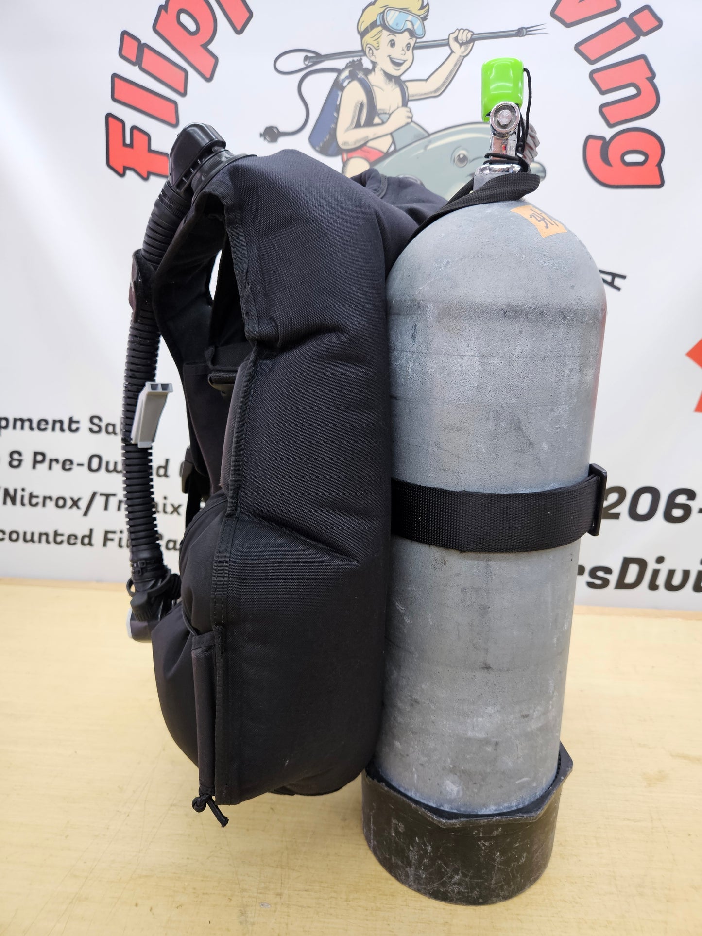 Scubapro Knighthawk BCD (Medium)
