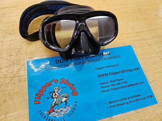 Low Volume Dive Mask with Halcyon Strap