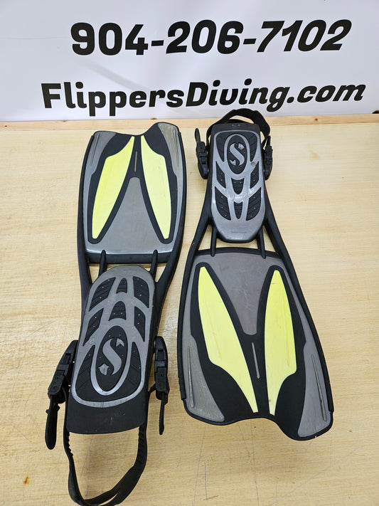 Scubapro Sport Jet diving fins (Medium 8-10)