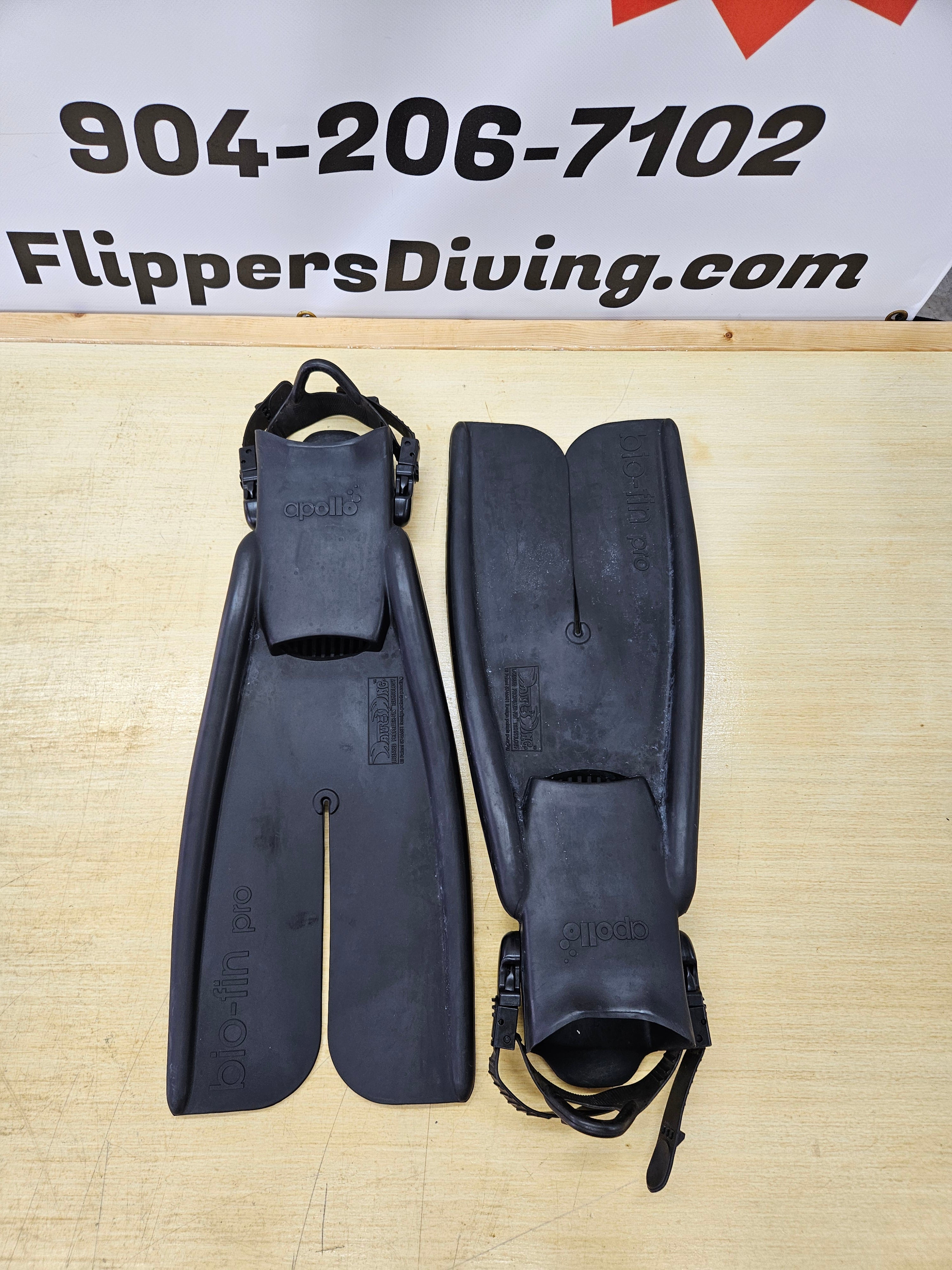 Apollo Bio Fins (Medium 7-9) – Flipper's Diving LLC