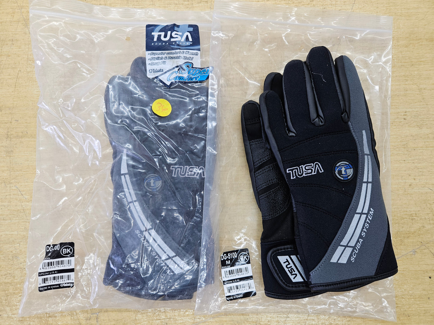 Tusa Reef Gloves (Medium)