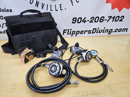 Apeks MTX-R Doubles Regulator Set