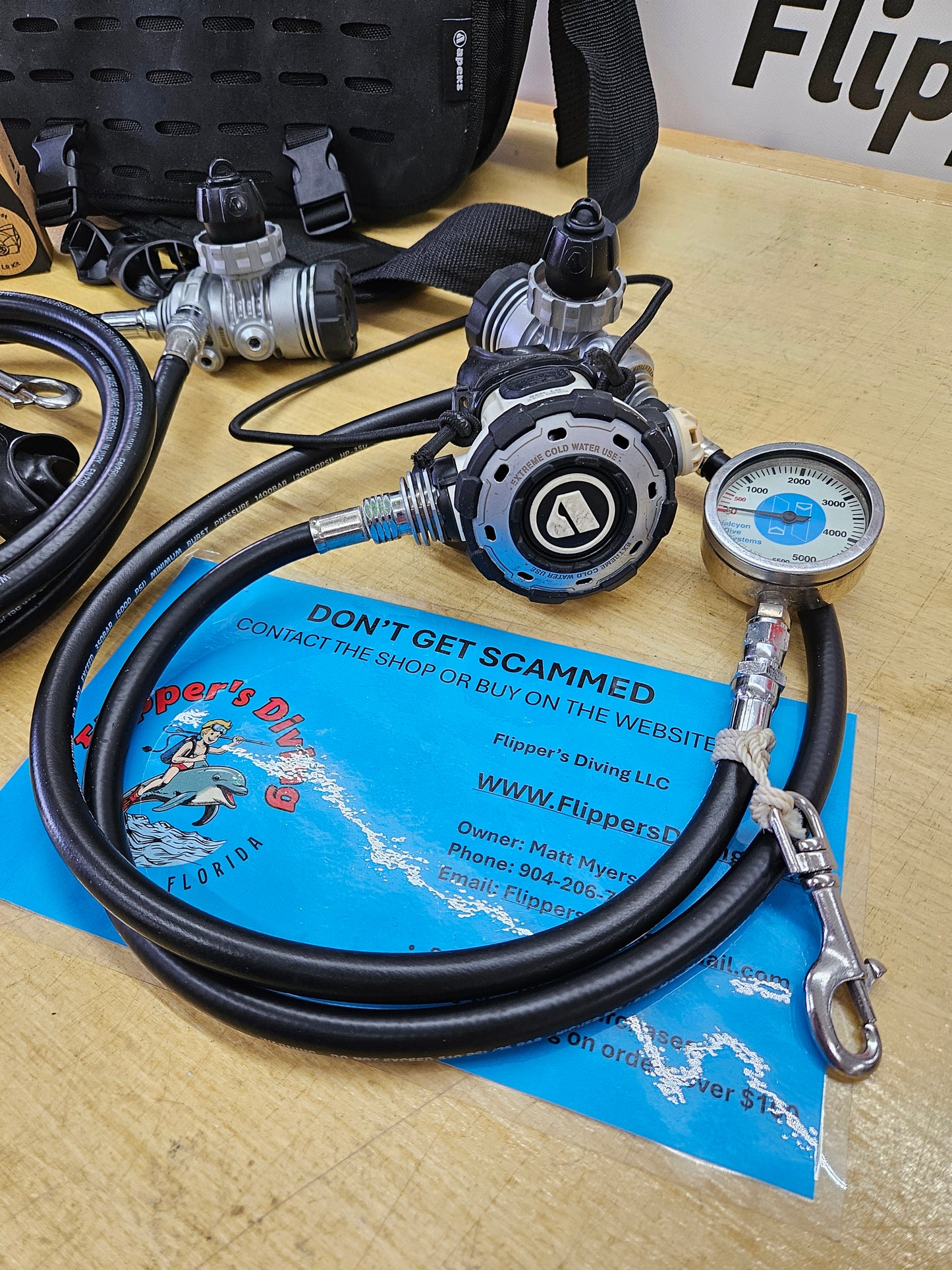 Apeks MTX-R Doubles Regulator Set