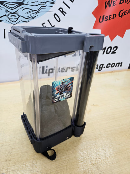 Taquilla comercial personalizada para peces león - "Cazadores de peces malos" 