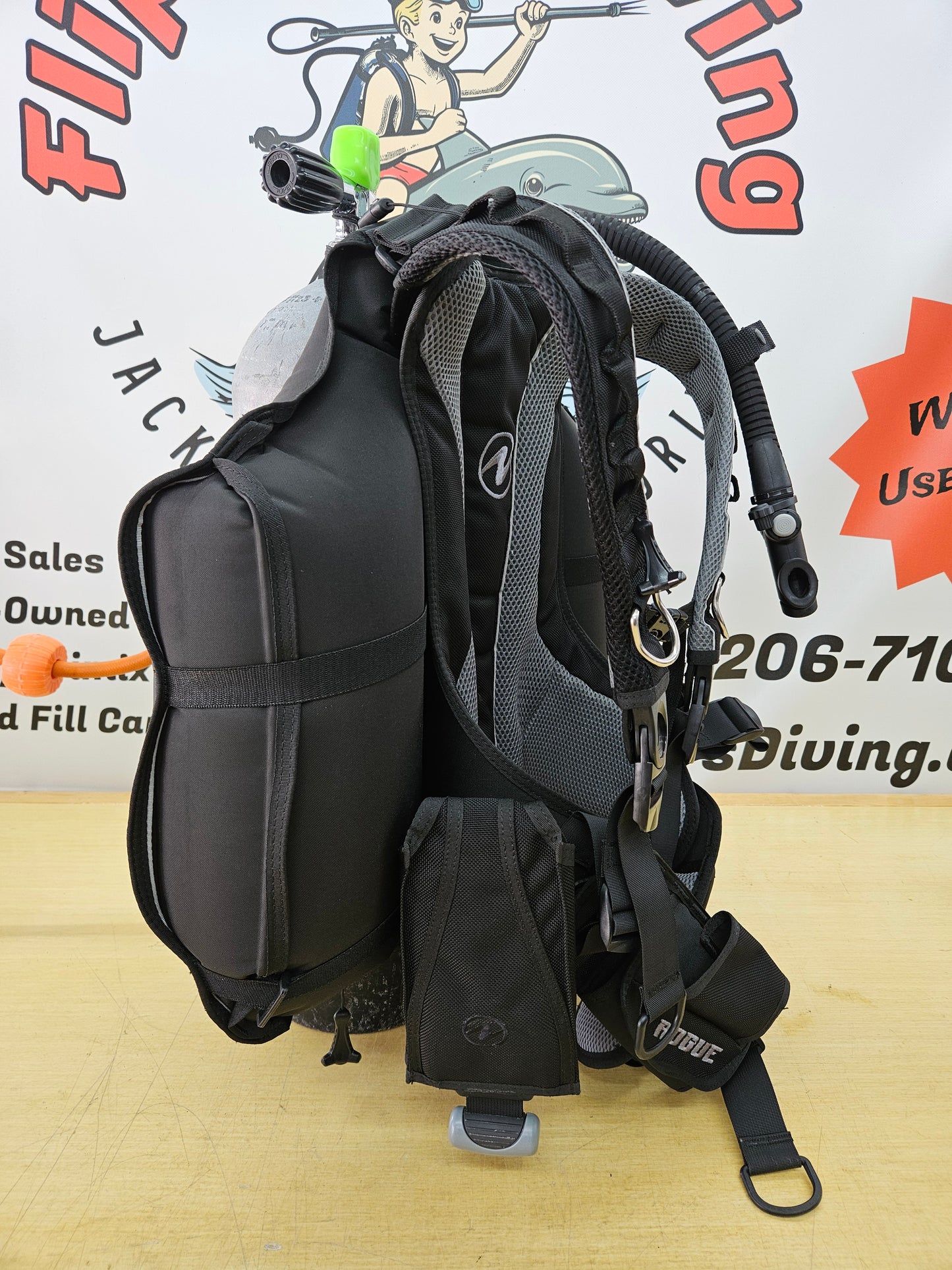 Aqualung "Rogue" BCD (LARGE)