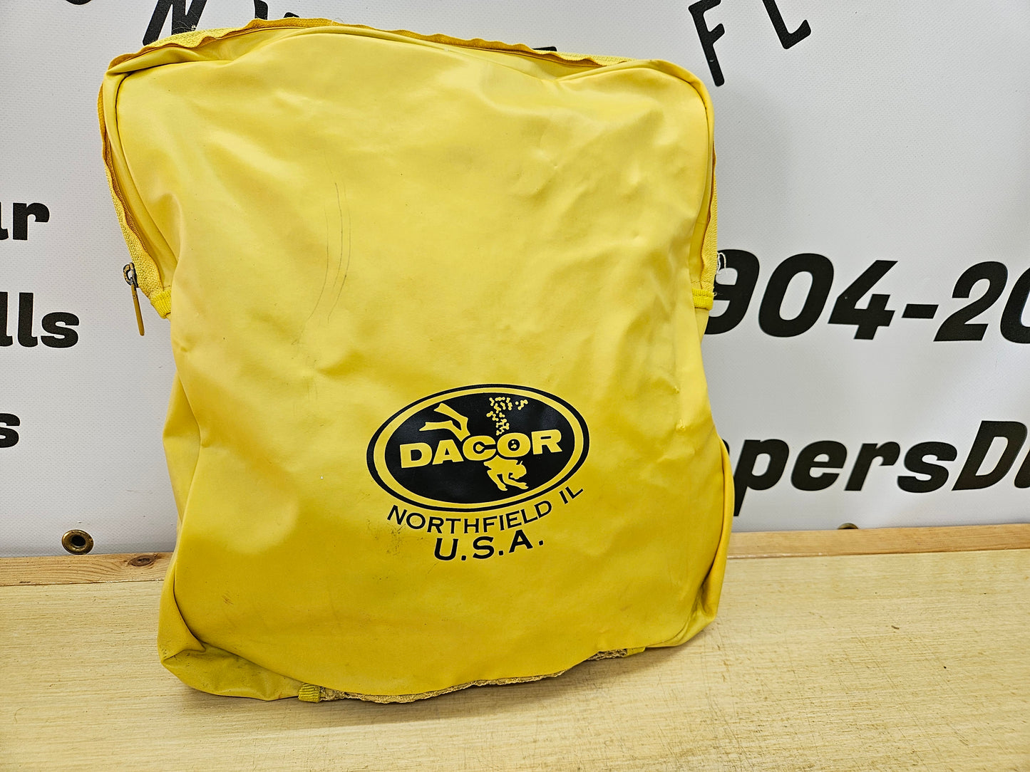 Dacor Mesh Equipment Duffle Bag