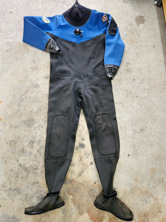 DUI CF200 Drysuit (Large??)