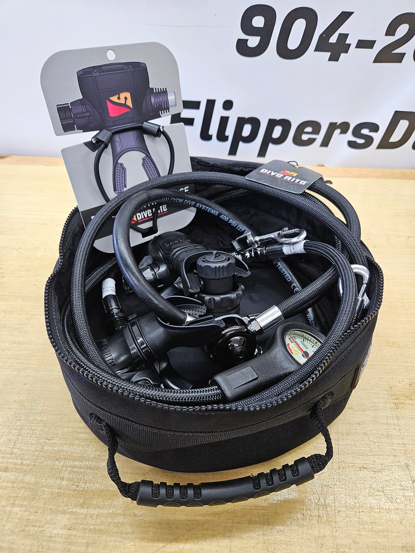 Dive Rite XT1/XT4 Regulator Set (NEW!)