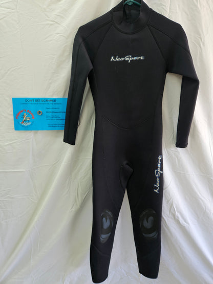 Neosport 3mm Wetsuit (Kids size 14)