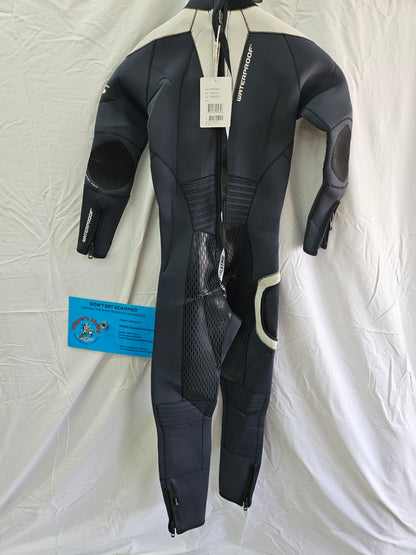 Waterproof W5 3.5mm Wetsuit (Ladies small)