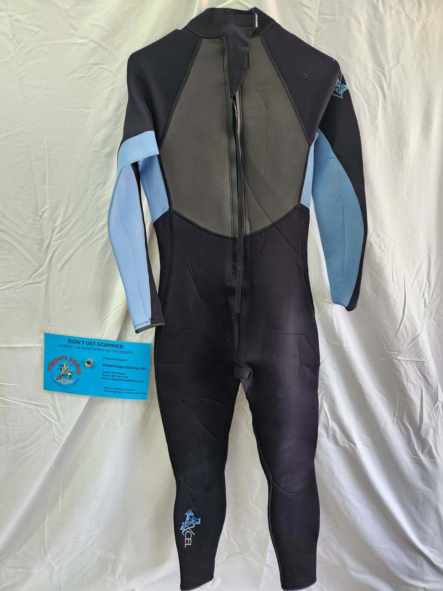 Xcel Thermolite 3/2mm Wetsuit (SIZE 8)