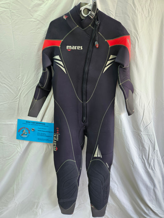 Mares "Flexa" 5/4/3mm Wetsuit (Large Short)