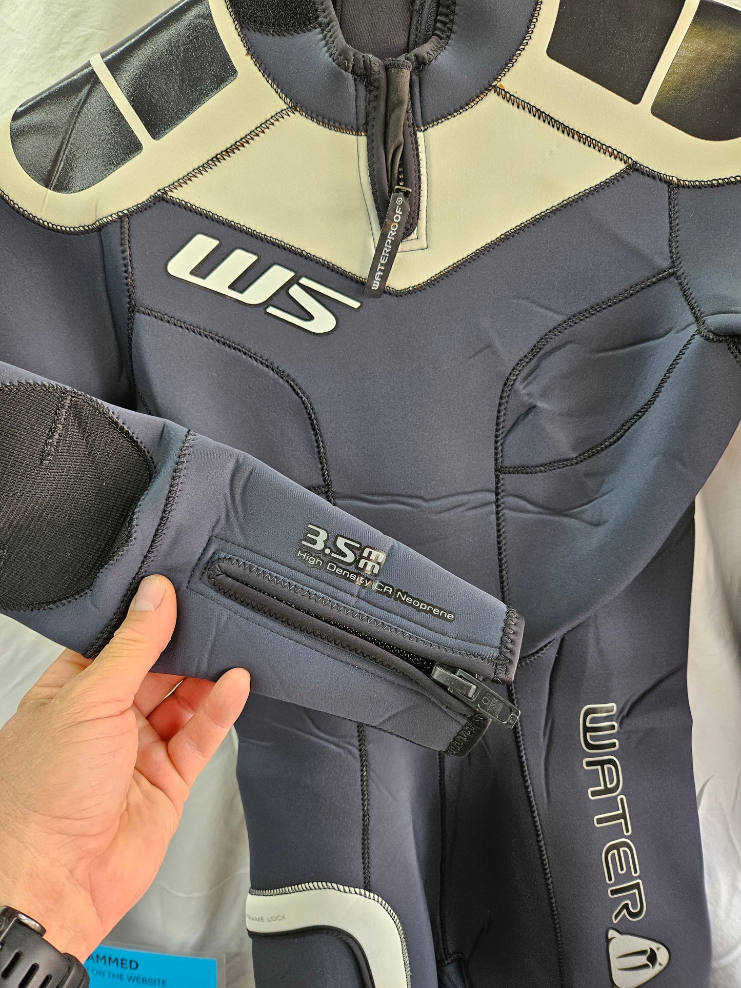 Waterproof W5 3.5mm Wetsuit (Ladies Med/LG)