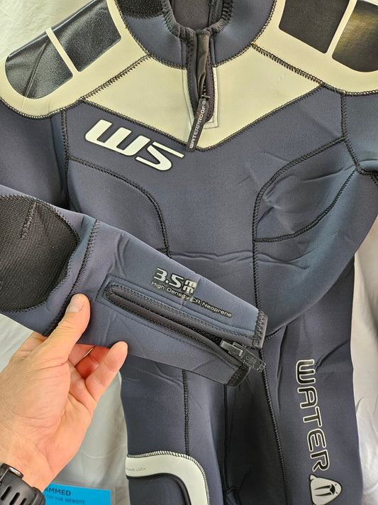 Waterproof W5 3.5mm Wetsuit (Ladies Med/LG)