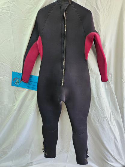 Xcel 7/6/5mm Wetsuit (Ladies 14)